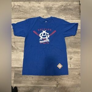chicago cubs tshirt